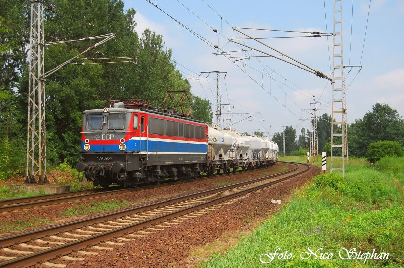 EGP 109 028-1 mit DGS 59369 Neustrelitz Hbf. - Deuna