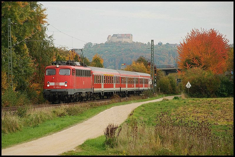 110 454 is on the road with their regional train