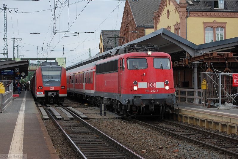 Grauer Betriebsalltag auf der Main-Weser-Bahn. Das Personal hat gewechselt, 110