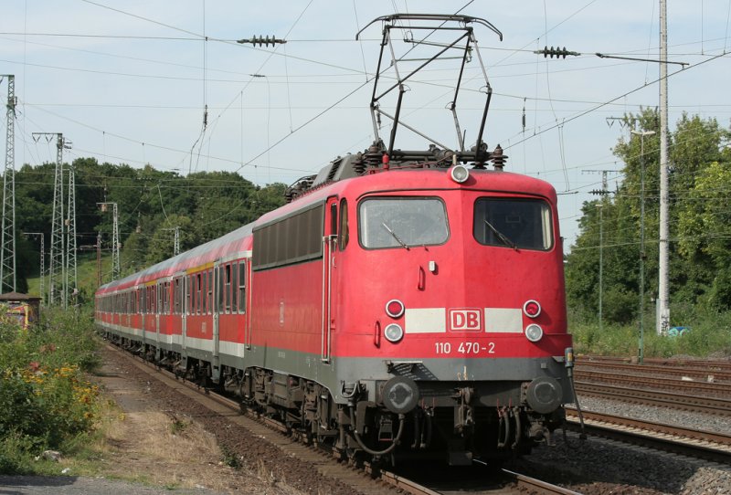 Und nochmal die 110 470-2 auf dem planm��igen Umlauf der