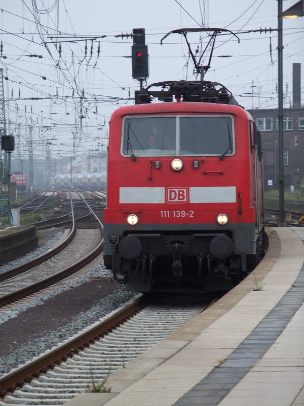 111 139 runs into the station Bremen (21/08/2007) (automatically translated,
