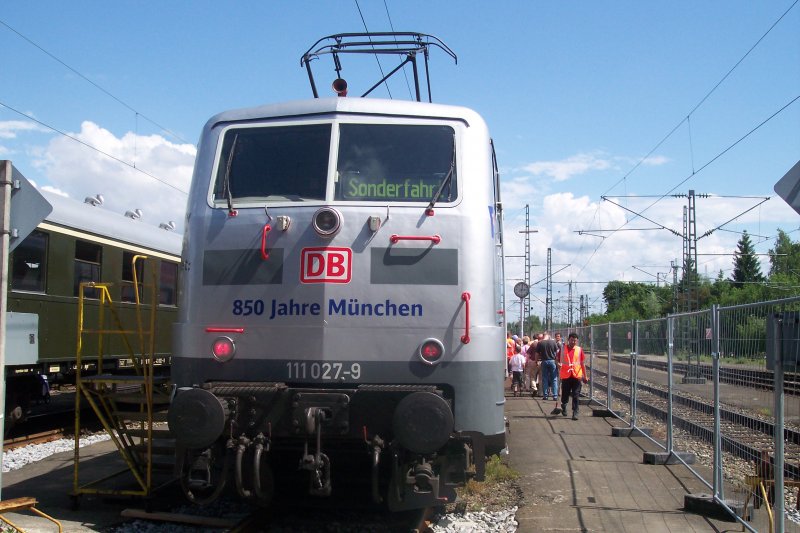 111 027 Commercial Ports for the 850th Munich's birthday. 30/05/2008,