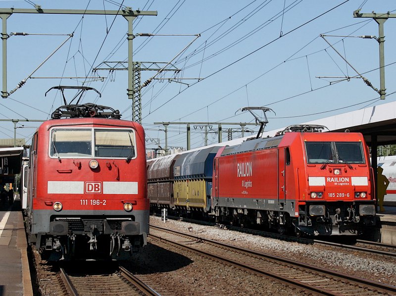 The 111 196 and 185 289 on 24.08.2009 in Fulda.