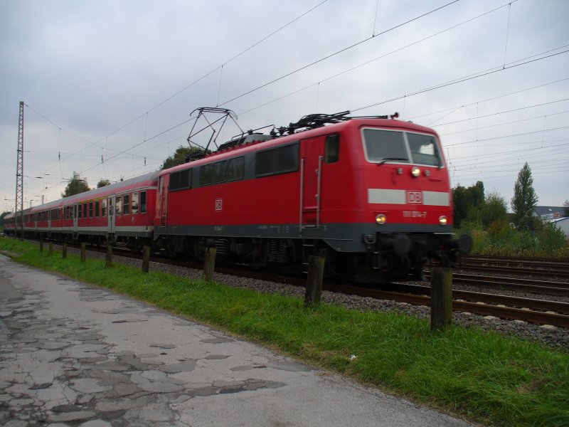 The RB 50 "The Lünener" from Dortmund Dortmund-Derne passes for