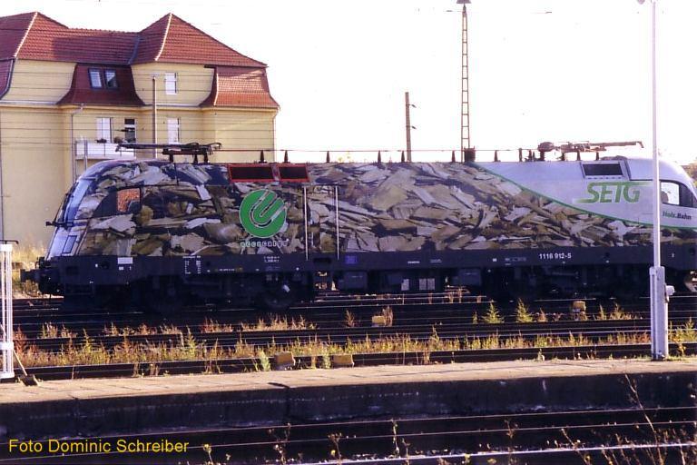 Date Br.1116-012-5 in Stendal with a timber train on 3/10/2004!