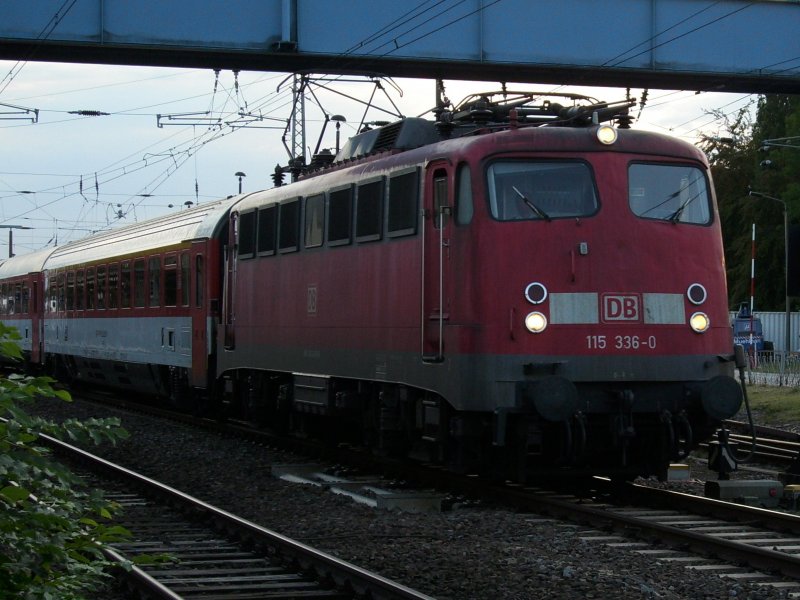 115 336 verlie� am 03.September 2009 mit dem EC 378