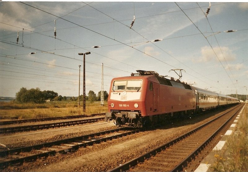 For space reasons, Binz, some intercity train as an empty