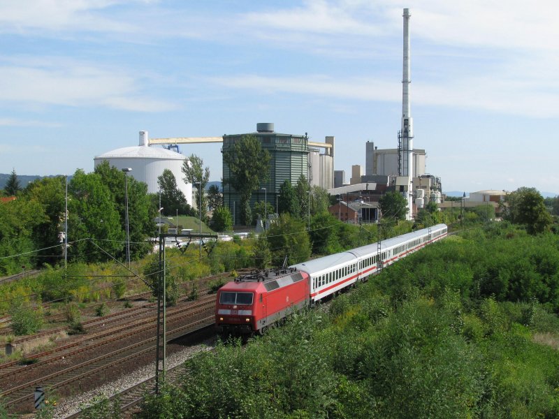 120 152 mit IC am 5.9.2008 in Regensburg. 