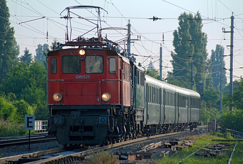 Nicht ganz �berraschend war die 1245.525 vor 1670.025 am Sdzg