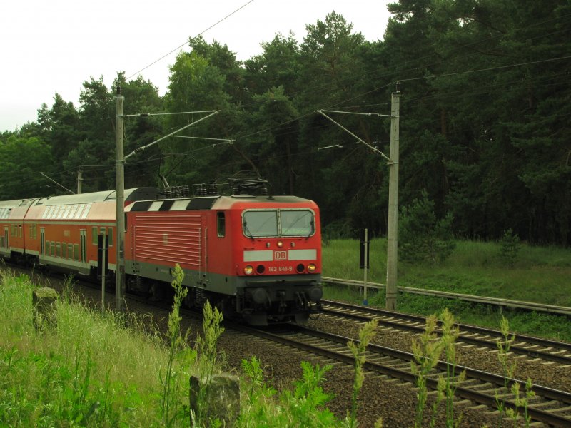 143 641-9 mit ihrer RB die nicht nach Nauen f�hrt