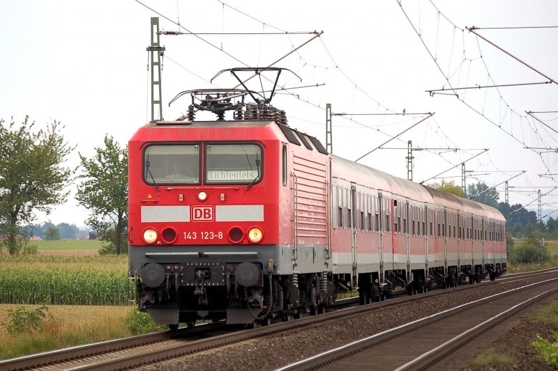 143 123 with Rb to Lichtenfels 820 Kbs (automatically translated,