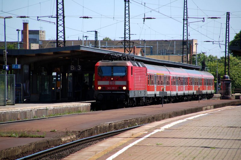 143 291 steht am 13.06.09 mit der RB nach Eisenach