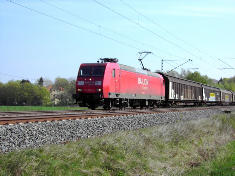 145 020-4 Railion DB Logistics am 14.04.2009 mit einem G�terzug