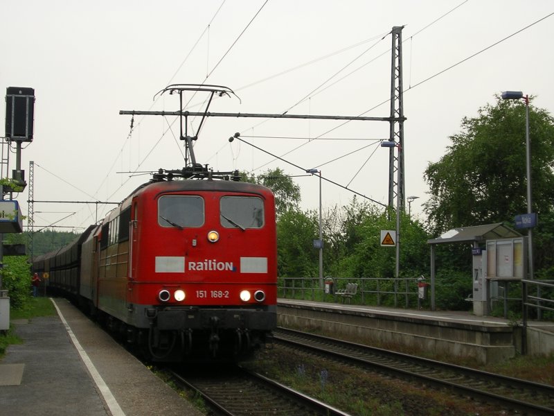 Railion 151168-2 152-xxx and GZ to Gelsenkirchen on the road.