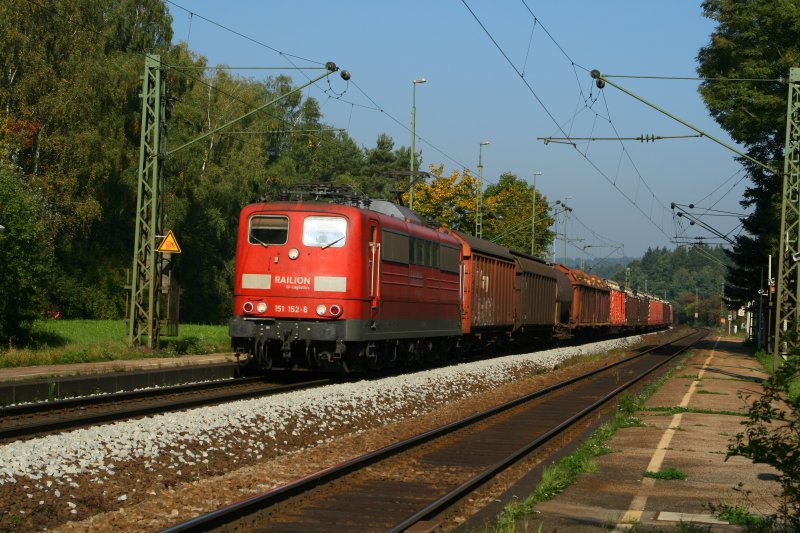 151 152 mit ein G�terzug in Mausheim.21.09.07 