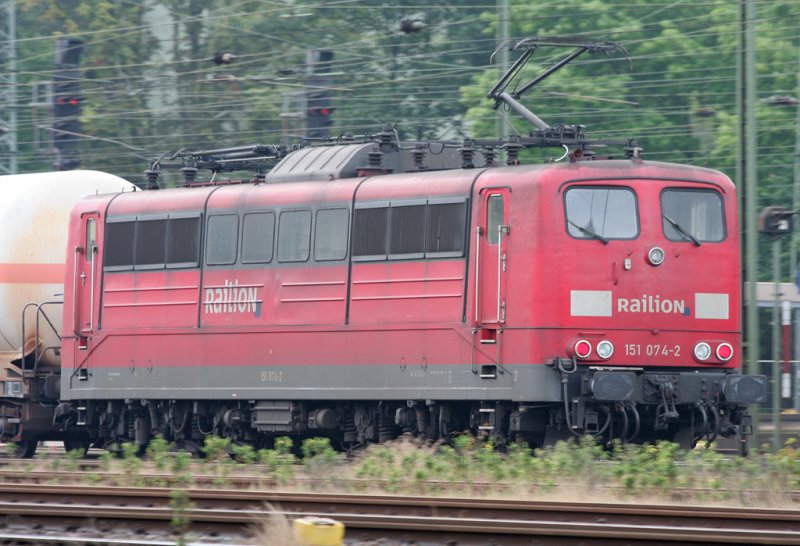The strong push in the BR 151074-2 service, up to