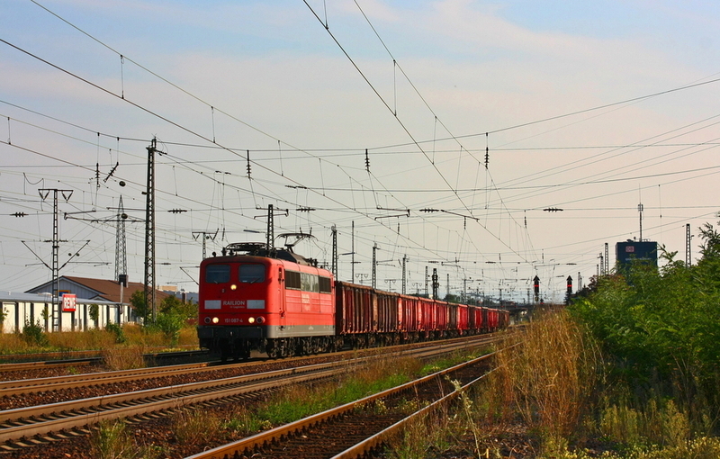 151 087 f�hrt am 07.09.09 durch Graben Neudorf. 