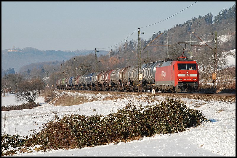 152 024 mit einem �ler auf der Filsbahn. Aufgenommen am