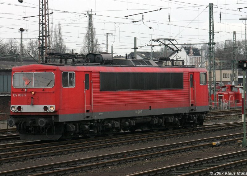 Einfahrt zur Wochenendruhe in die Abstellgruppe in Wanne-Eickel Hbf., 155