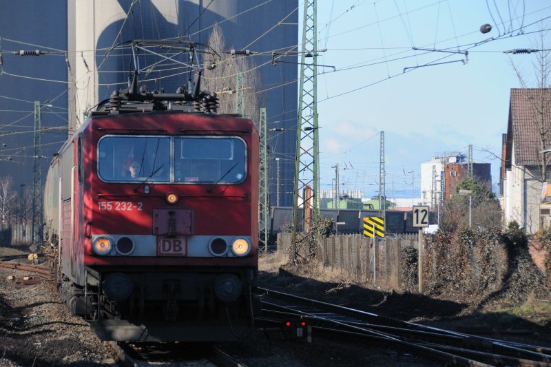 Fr�hlingsgef�hle im Licht-Schattenspiel f�r 155 232-2 auf der KBS 651.