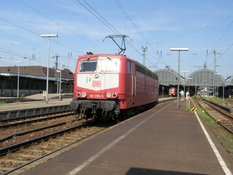 181 215 on shunting in Karlsruhe. (automatically translated, Powered by