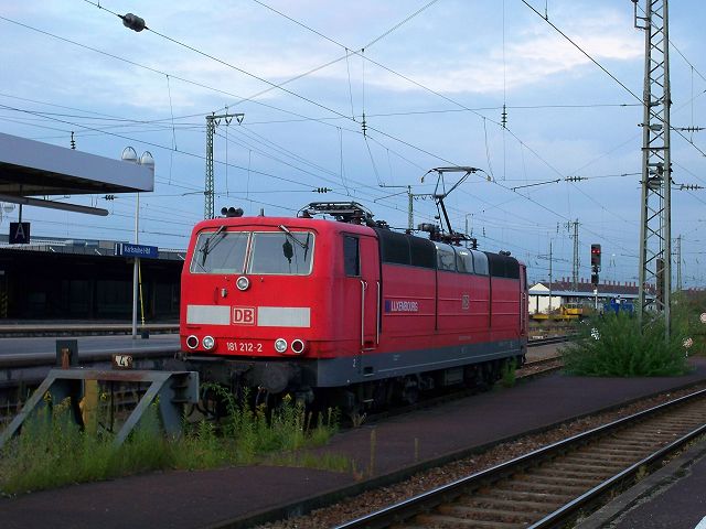 181 212 LUXEMBOURG beim Aufr�sten. Aufgenommen am 14.9.2009 
