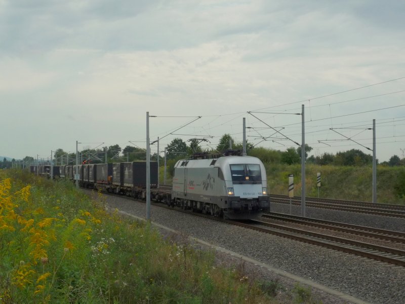 Hupac ES 64 U2 - 100 mit Vos DGS 40028