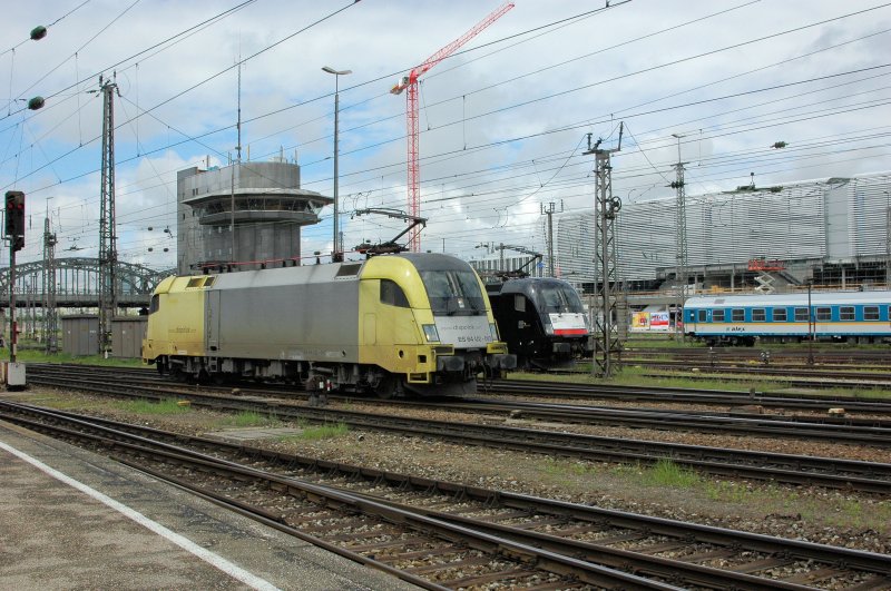 ES64 U2-017 & 005 am 16.05.09 in M�nchen (BB-Treffen) 