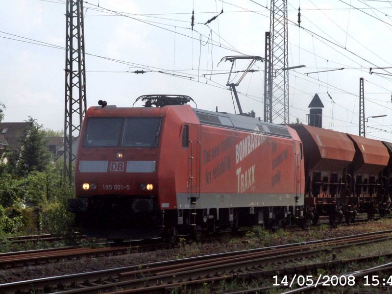 185 001 mit Aufschrift Bombardier Trax in Ratingen-Lintorf 