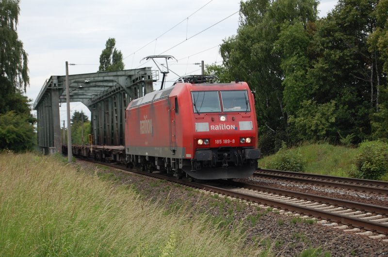 185 189-8 Railion am 13.06.2009 nach �berquerung des Mittellandkanals bei
