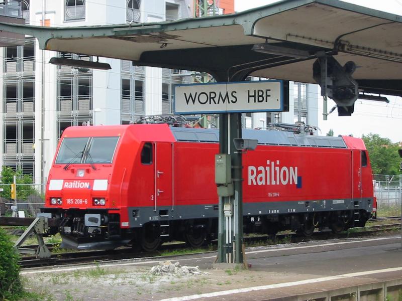 185-208 parked in Worms Hbf suffer the mast was in