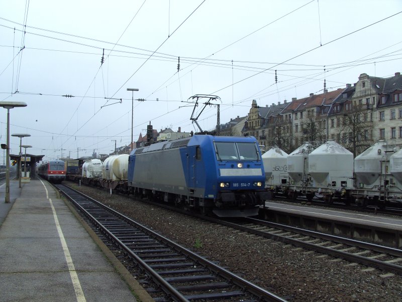 185 514 with a container on 10.04.2008 in Fürth (automatically