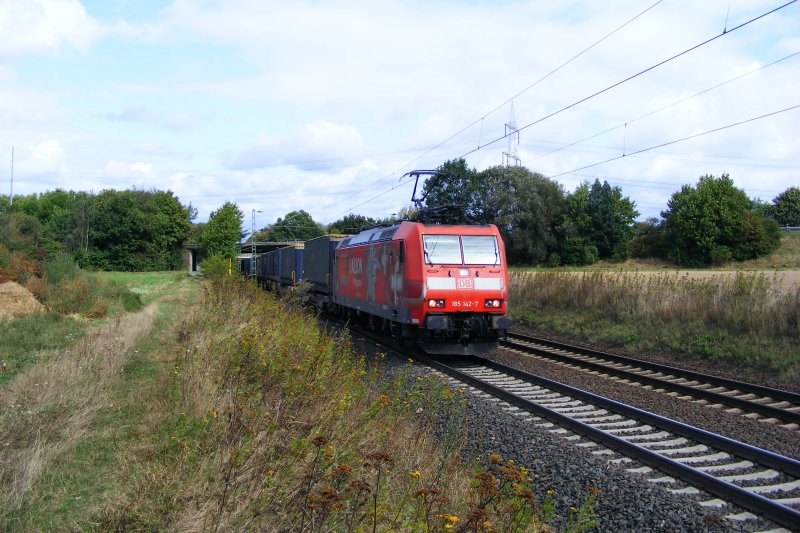 On 29.08.09 is the advertising-185, 185142-7 traveling with their goods