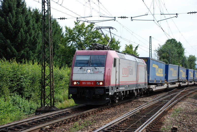 BR 185 595-6 der CrossRail zieht am 22.07.2009 einen Containerzug