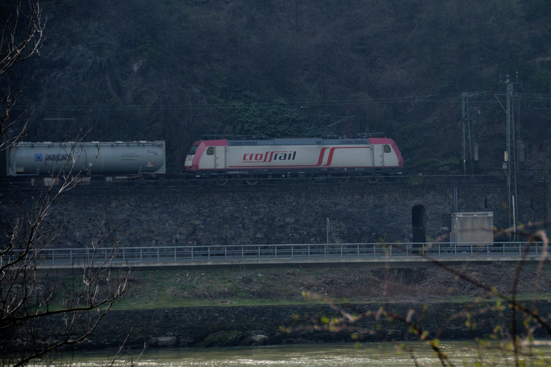 Im Schatten der Loreley: Eine unbekannte 185 Crossrail auf der