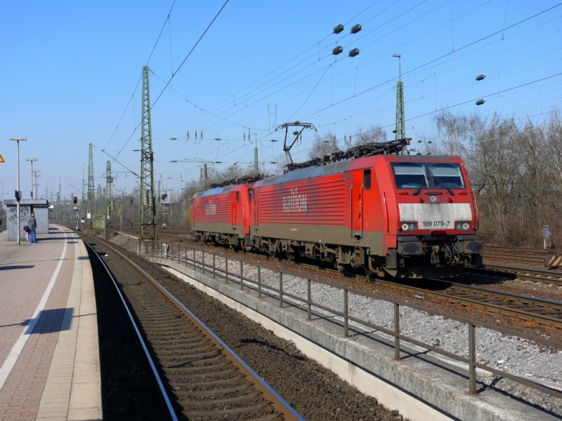 189 079-7 mit Schwesterlok am 21.3.2009 in Bochum Langendreer-West 
