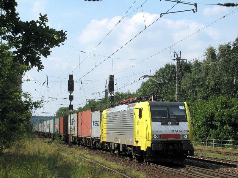 189 206 (Dispolok im Einsatz f�r ERS Railways) mit Containern