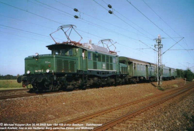 194 158-2 von EBDA nach KKR 