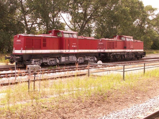 2x BR 110 (BR 201 380-3 und 201 792-9) der