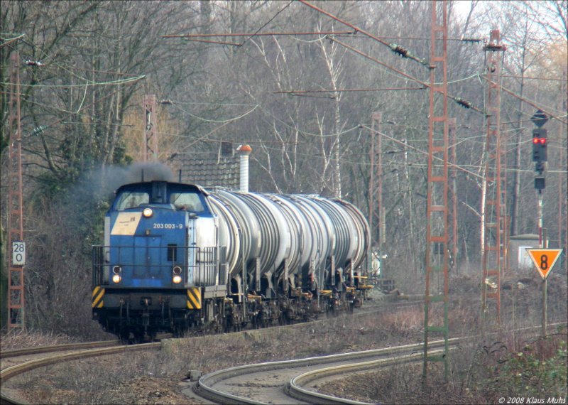 Duisport Rail 203 003-7 in Wanne-Unser-Fritz. 31.01.2008 