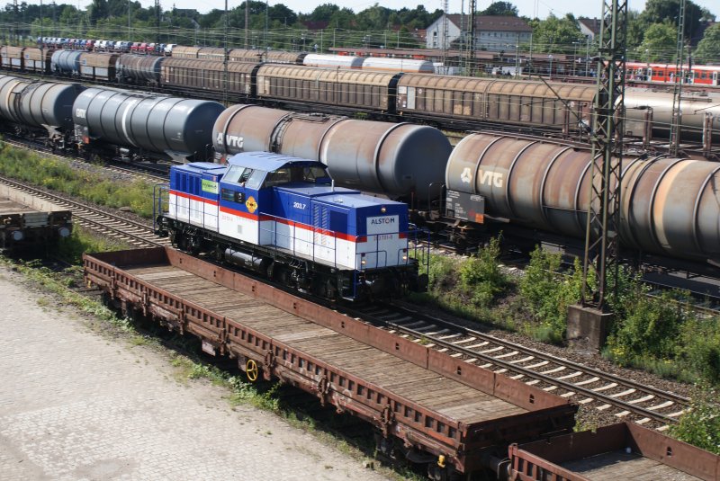 drove in the best of April weather 203701-8 Alstom towards