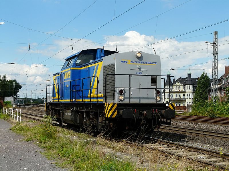 This beautiful locomotive of the MET leaves just Moers. The