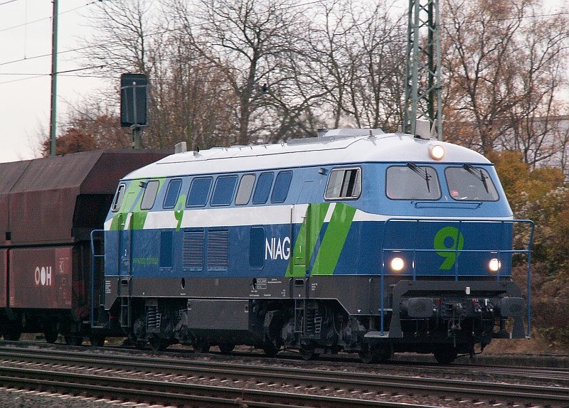The V160 NIAG looks really great in the blue. The