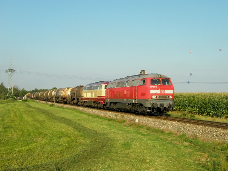 217 017 and 217 002 on 27.08.2008 just before Holy