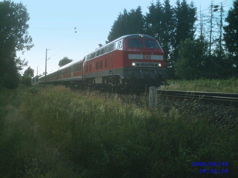218 451 mit RE Hannover - Braunschweig am 18.06.2008 H�he