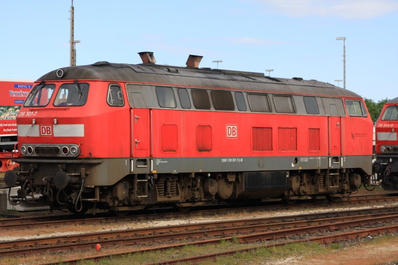 BR 218-307 -7 on 14/05/2009 at Westerland! (automatically translated, Powered