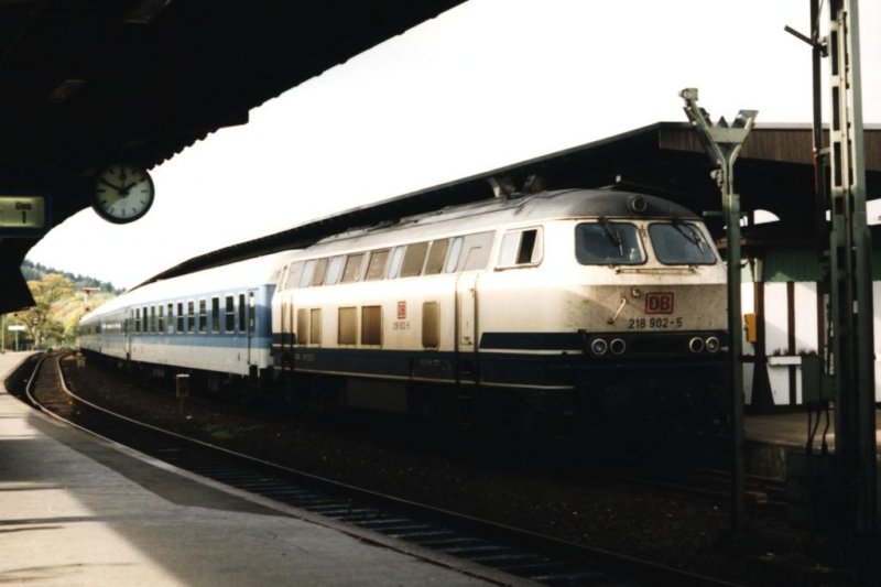 218 902-5 mit IR 2643 “Brocken” Aachen-Leipzig auf Bahnhof Goslar