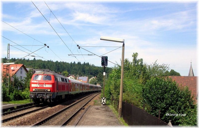 Lr 76 570 (Karlsruhe Hbf - Stuttgart Hbf) passes with