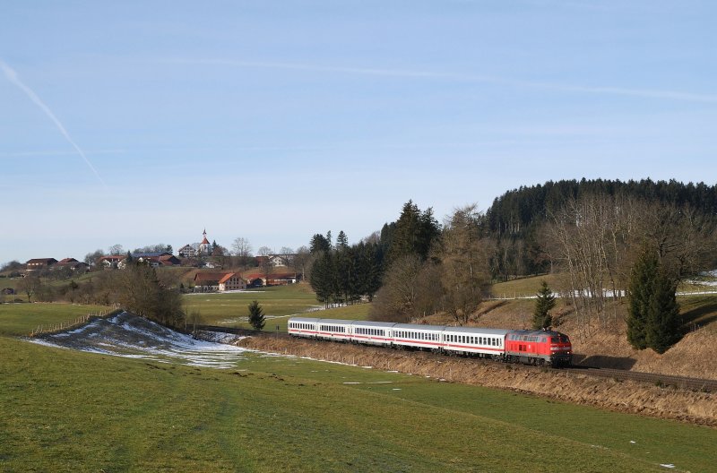 218 239 with IC 2084 (15.01.2008) at Görwangs (automatically translated,