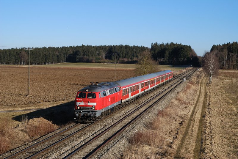 218 344 mit RE 32610 bei Schwabhausen (23.01.2008) 